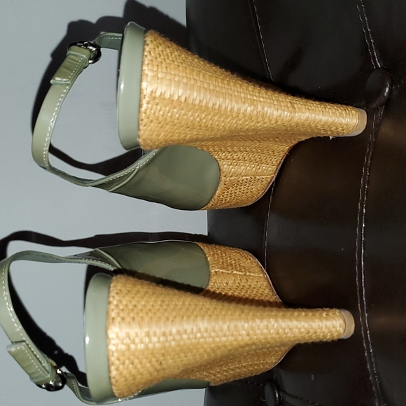 Gucci Slingback - Picture 5 of 10